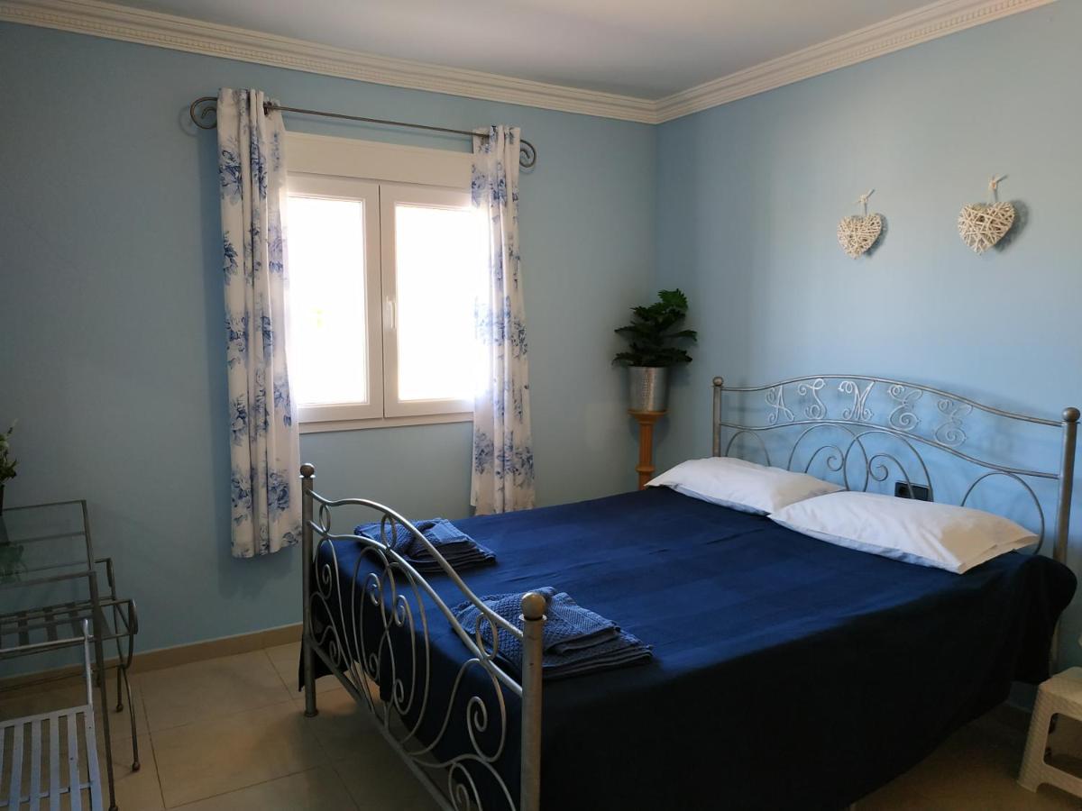 Villa Casa Del Sol 3 Bedroom Villa With Private Solar Covered 12M X 6M Pool Minimum Stay 7 Nights Chromecast And Wifi Throughout The Property Triquivijate المظهر الخارجي الصورة