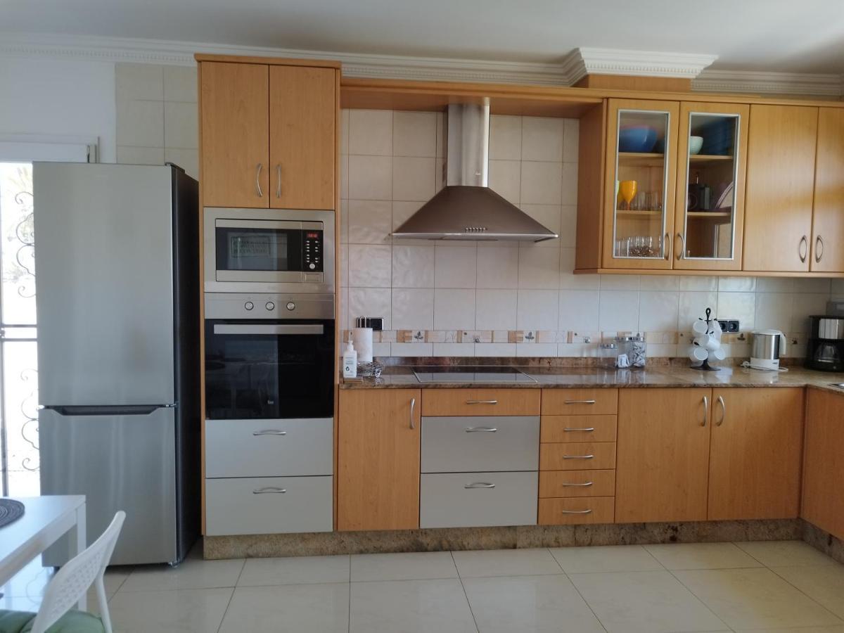 Villa Casa Del Sol 3 Bedroom Villa With Private Solar Covered 12M X 6M Pool Minimum Stay 7 Nights Chromecast And Wifi Throughout The Property Triquivijate المظهر الخارجي الصورة