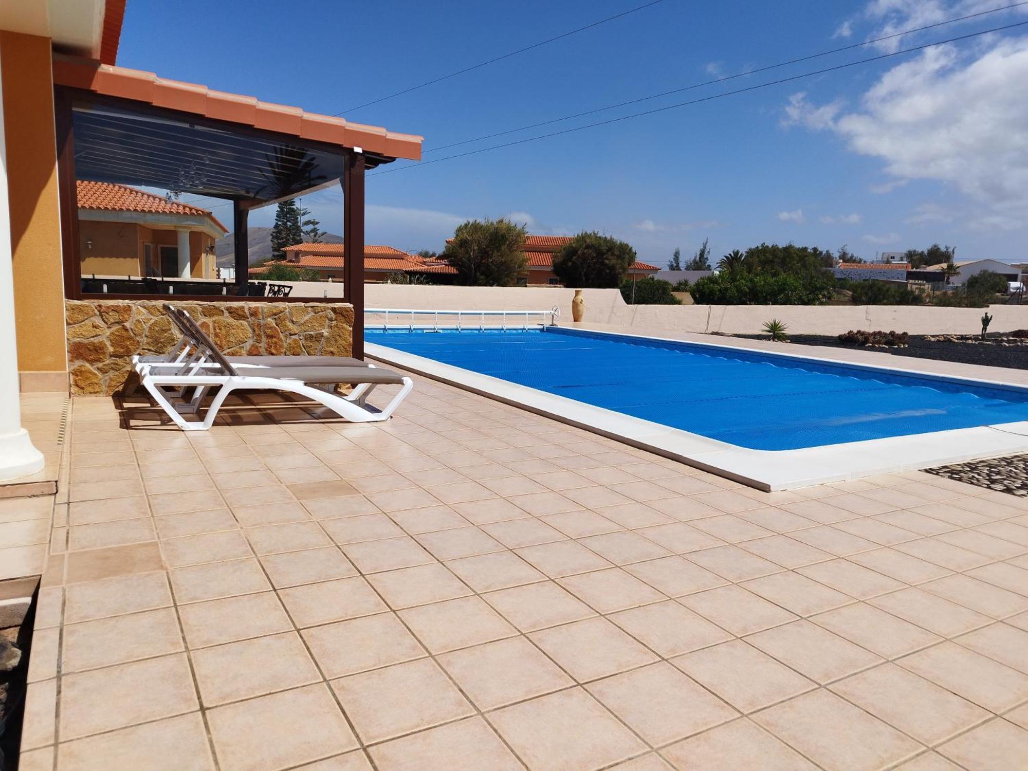 Villa Casa Del Sol 3 Bedroom Villa With Private Solar Covered 12M X 6M Pool Minimum Stay 7 Nights Chromecast And Wifi Throughout The Property Triquivijate المظهر الخارجي الصورة